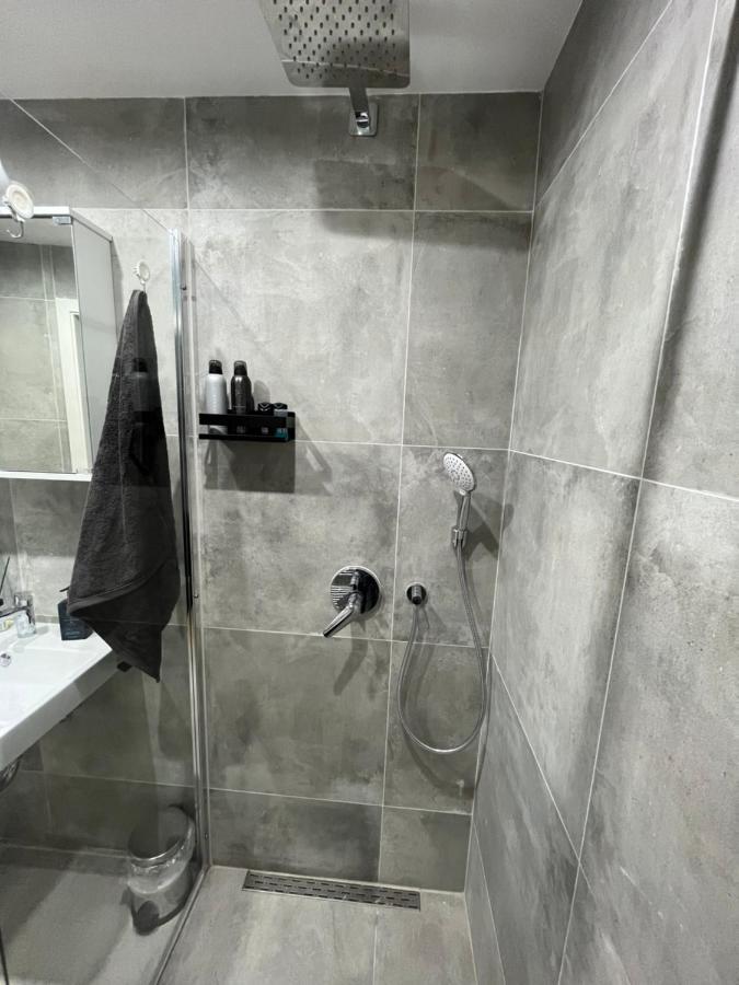 A&a Living - Best Location In !!! Apartament