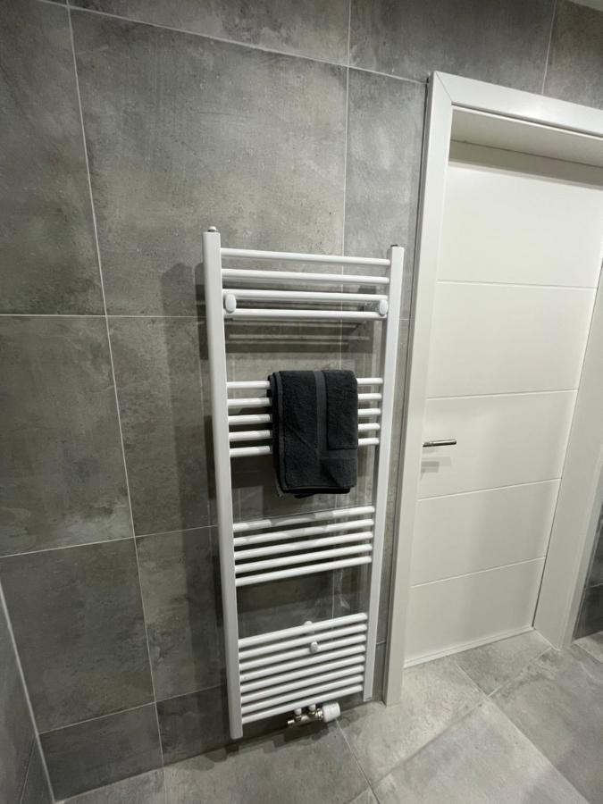 A&a Living - Best Location In !!! Viena